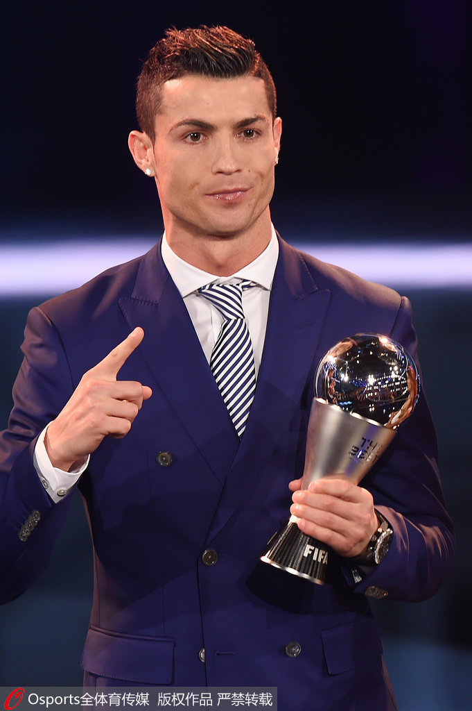 邮报：国际足联考虑强制设定比赛72小时间隔以保障球员健康（邮报：国际足联拟强制将比赛间隔设为至少72小时以维护球员健康）