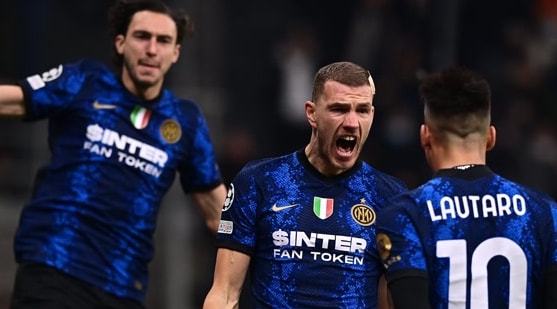 入樽扣篮把全场点燃（炸裂暴扣引爆全场）