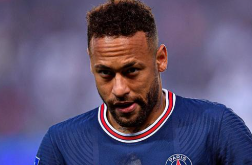 BBC：富勒姆近34次客战首胜伯恩利，终结74年尴尬纪录（BBC：富勒姆客场力克伯恩利，终结74年不胜魔咒，近34次客战首次取胜）